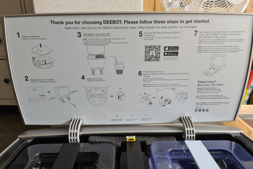 Die Schnellstartanleitung des Ecovacs Deebot X1 Turbo ist in der Nahaufnahme zu sehen.